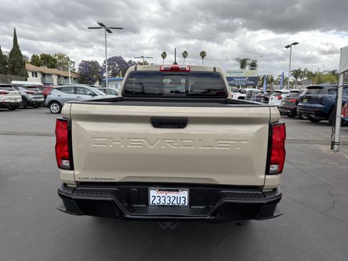 Used 2023 Chevrolet Colorado Z71 w/ Z71 Convenience Package 2 AWD/4WD image 7