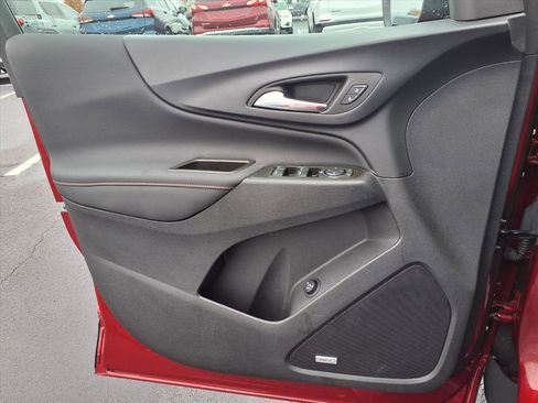 Used 2023 Chevrolet Equinox RS w/ RS Leather Package image 15