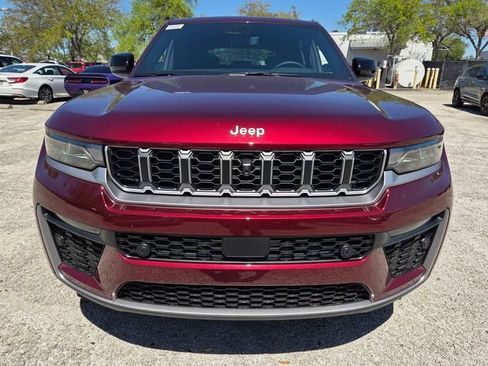 New 2026 Jeep Grand Cherokee Limited w/ Luxury Tech Group II image 3
