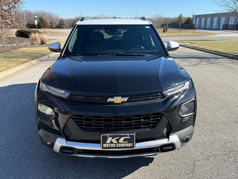 Used 2021 Chevrolet TrailBlazer ACTIV w/ Convenience Package image 3