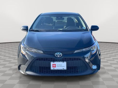 Used 2020 Toyota Corolla LE image 2