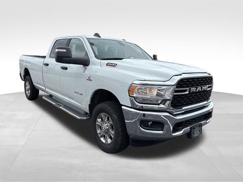 Used 2024 RAM 3500 Big Horn image 8