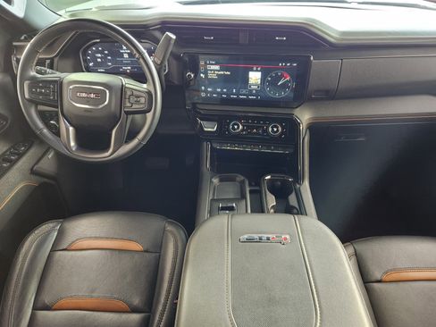 Used 2024 GMC Sierra 2500 AT4 w/ AT4 Premium Plus Package image 15