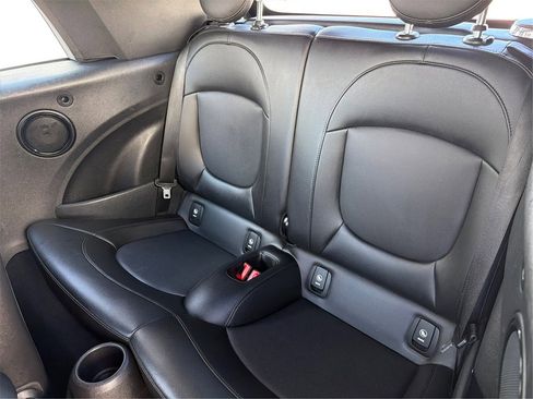 Used 2019 MINI Cooper Convertible image 11