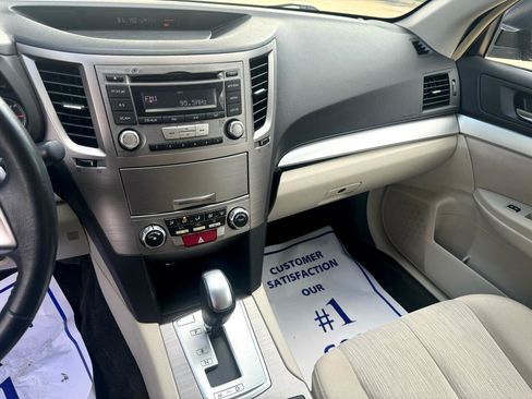 Used 2013 Subaru Outback 2.5i Premium w/ Popular Pkg 1B image 12