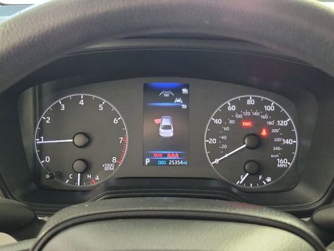 Used 2024 Toyota Corolla LE FWD image 27