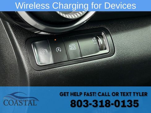 Used 2025 Chevrolet Equinox LT w/ Convenience Package II FWD image 9