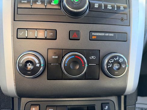 Used 2012 Chevrolet Traverse LT w/ All-Star Edition image 23