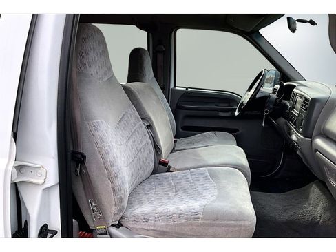 Used 2000 Ford F250 XLT image 27