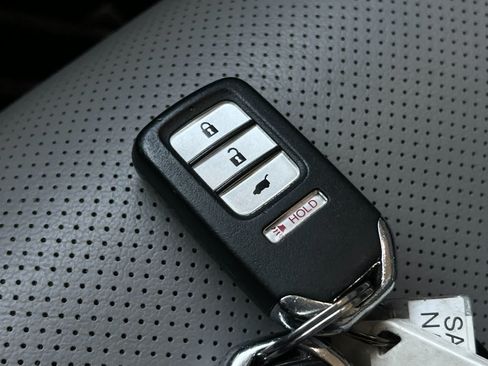 Used 2015 Honda CR-V EX-L image 29