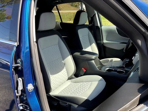 Used 2020 Chevrolet Equinox LT image 13