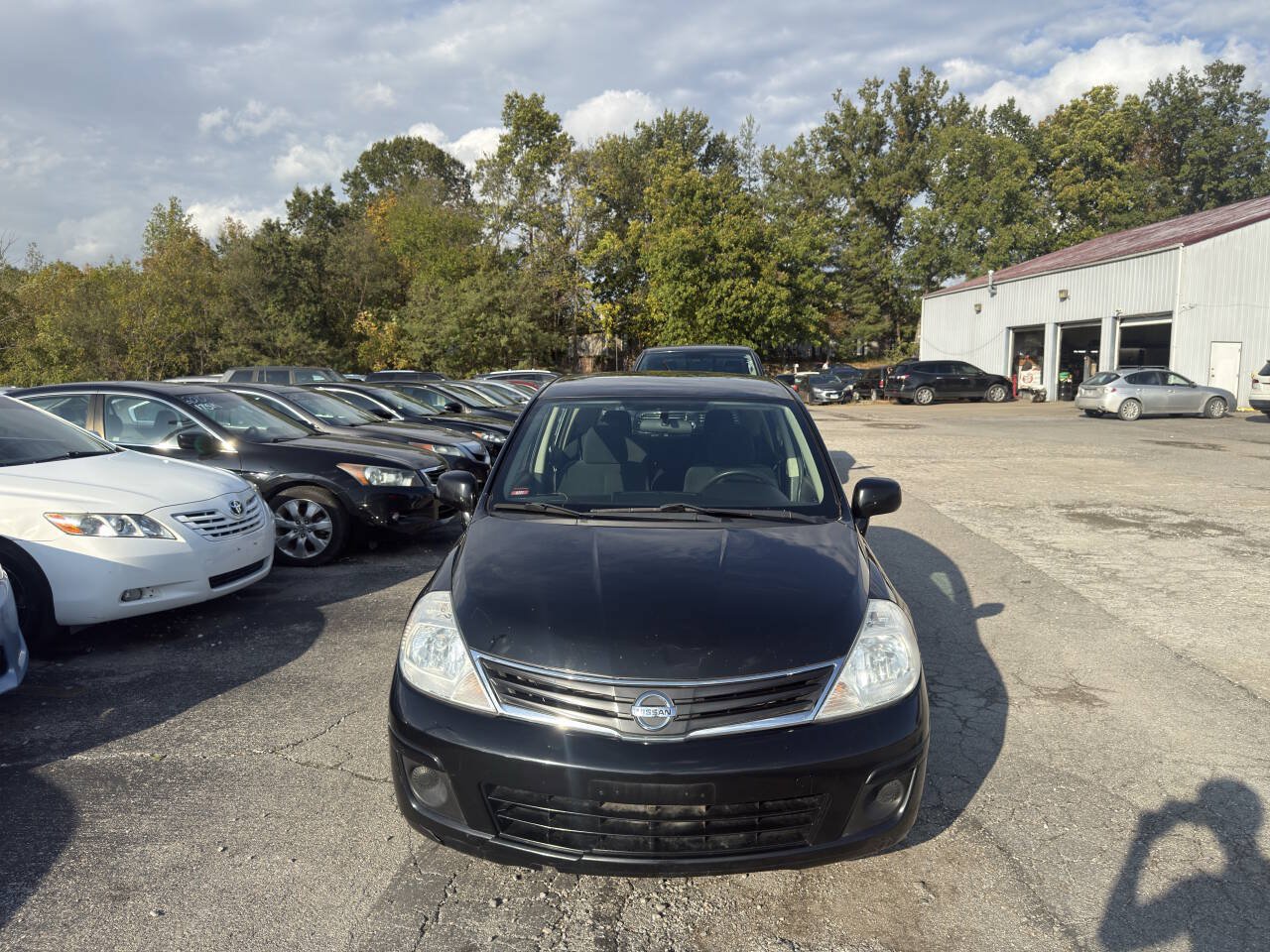 Used 2012 Nissan Versa 1.8 S w/ Plus Pkg FWD image 4