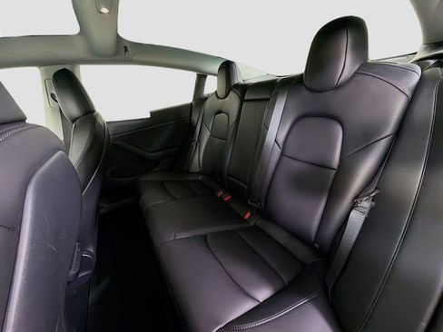 Used 2022 Tesla Model 3 Long Range image 26
