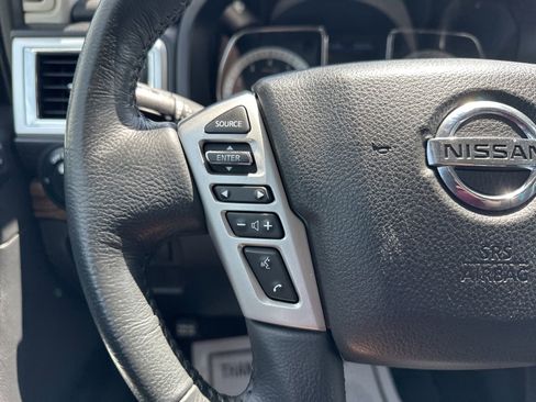 Used 2019 Nissan Titan SL w/ Off-Road Package AWD/4WD image 44