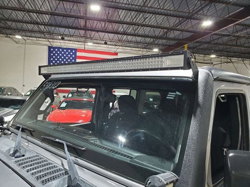 Used 2019 Jeep Wrangler Unlimited Rubicon AWD/4WD image 49