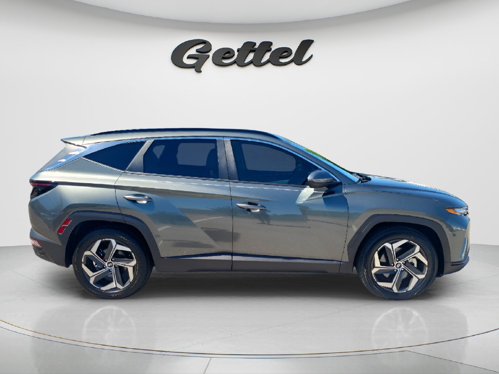 Used 2023 Hyundai Tucson SEL w/ Convenience Package FWD image 4