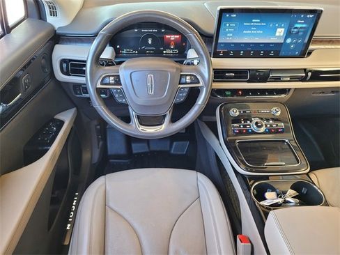 Used 2022 Lincoln Nautilus Reserve w/ Equipment Group 201A image 19