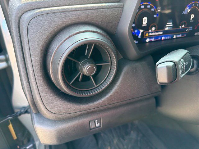 Used 2026 Chevrolet Colorado W/T RWD image 34
