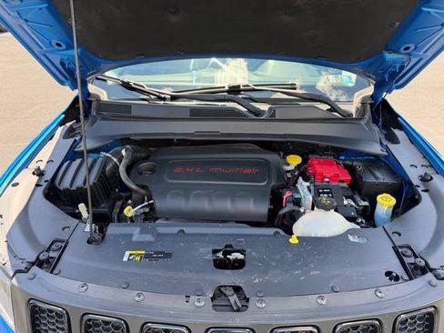 Used 2019 Jeep Compass Latitude AWD/4WD image 20