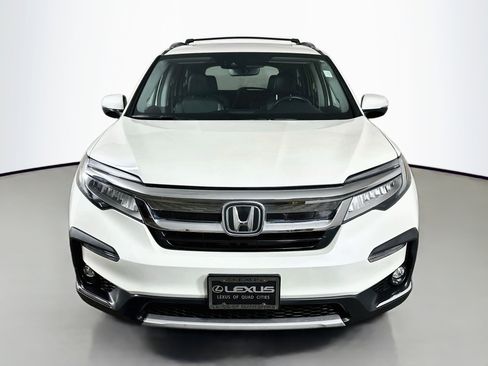 Used 2019 Honda Pilot Elite image 2