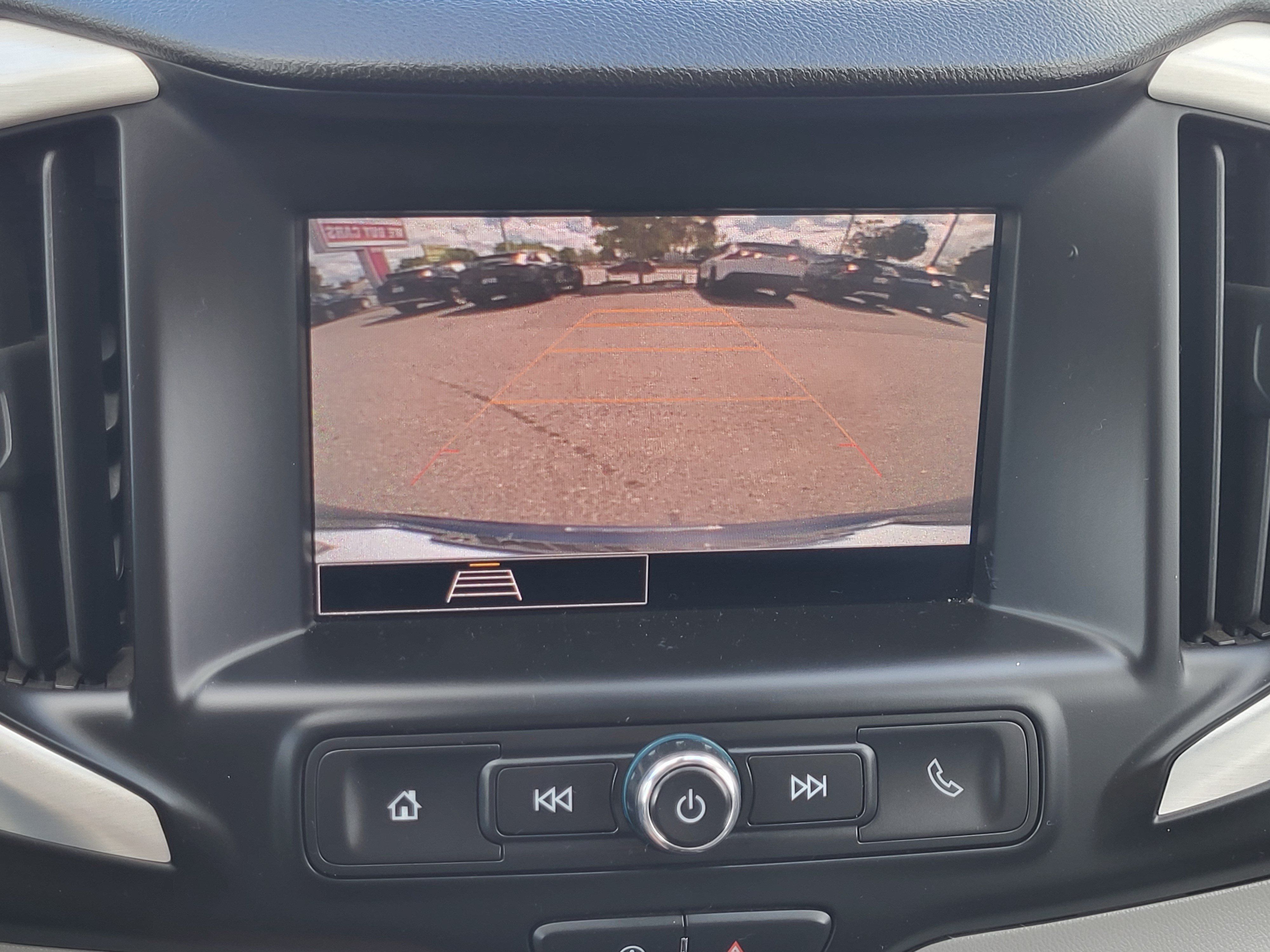 Used 2024 GMC Terrain SLE AWD/4WD image 19