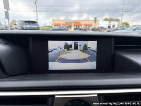 Used 2020 Lexus IS 300 F Sport w/ F Sport Package RWD image 22