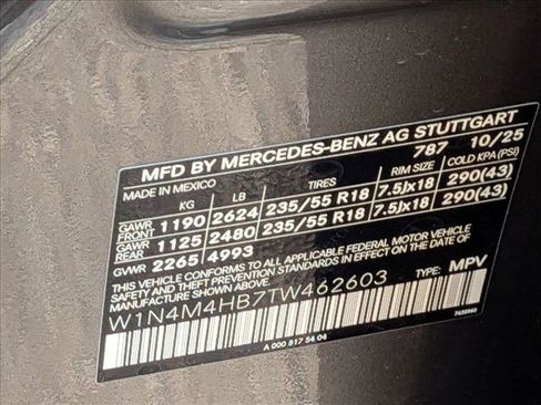 New 2026 Mercedes-Benz GLB 250 4MATIC image 17