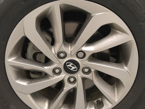 Used 2017 Hyundai Tucson SE w/ SE Popular Package 02 FWD image 31