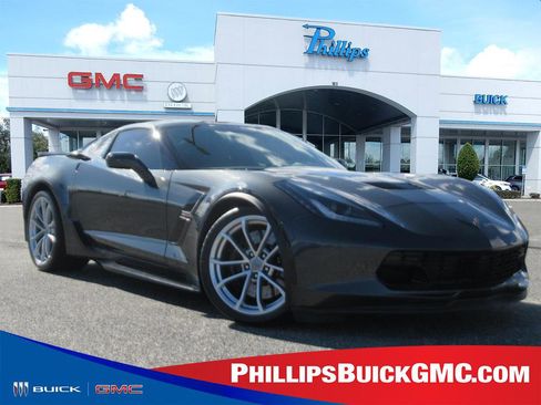 Used 2019 Chevrolet Corvette Grand Sport image 1