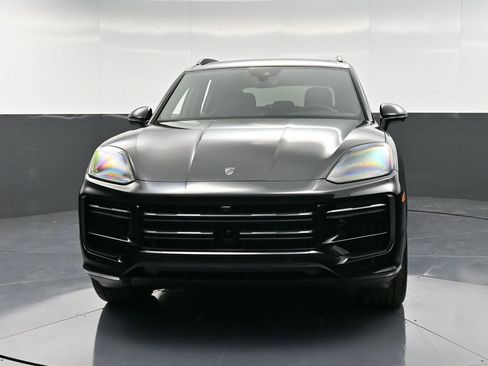 New 2026 Porsche Cayenne Turbo AWD/4WD image 11
