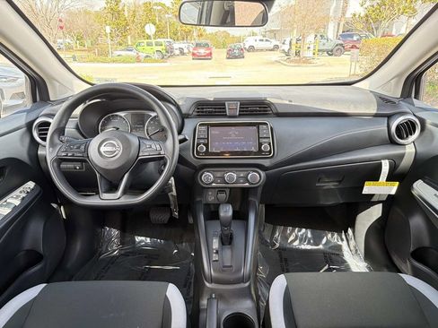 Certified 2025 Nissan Versa S w/ Trunk Package image 16