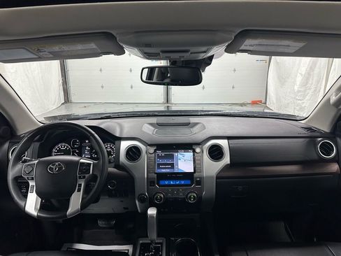Used 2020 Toyota Tundra Limited w/ Limited Premium Package image 41