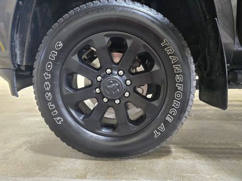 Used 2019 RAM 2500 Laramie w/ Night Edition image 31