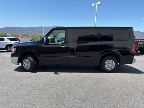 Used 2020 Nissan NV 3500 SL RWD image 8