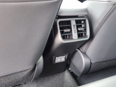 New 2026 Lexus UX 300h FWD image 18