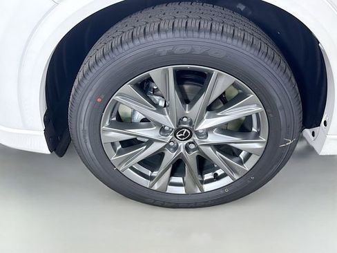 New 2025 MAZDA CX-5 AWD 2.5 S w/ Premium Plus Pkg image 33
