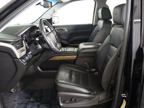 Used 2019 GMC Yukon Denali w/ Denali Ultimate Package image 37