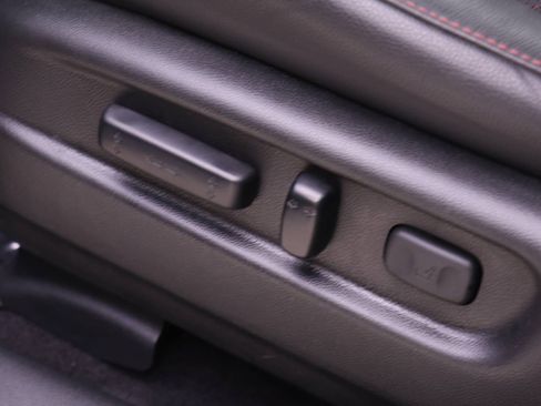 Certified 2025 Honda Ridgeline Black Edition image 15