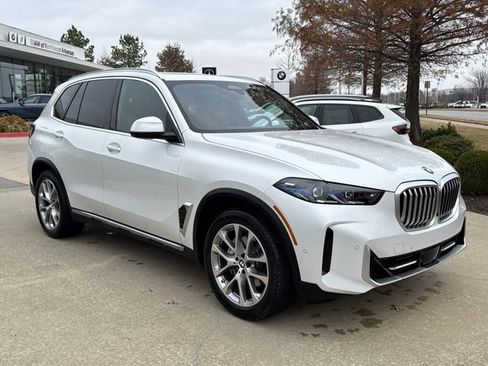 Certified 2024 BMW X5 xDrive40i w/ Premium Package image 6