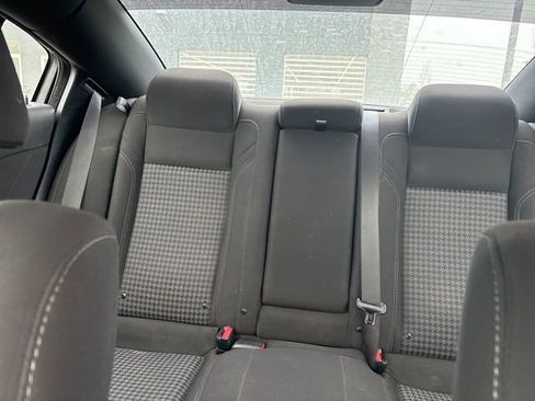 Used 2023 Dodge Charger SXT image 28