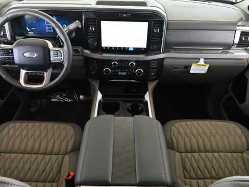 Used 2026 Ford F450 Platinum w/ Platinum Plus Package AWD/4WD image 15