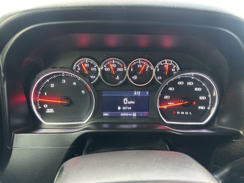 Used 2021 Chevrolet Silverado 3500 LT w/ Convenience Package image 9