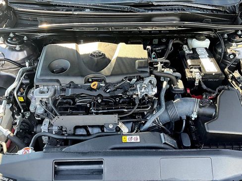 Used 2024 Toyota Camry LE image 21