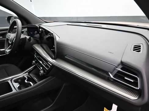 New 2026 Chevrolet Traverse LT image 44