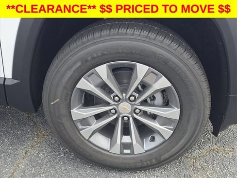 New 2026 Chevrolet Equinox LT FWD image 32