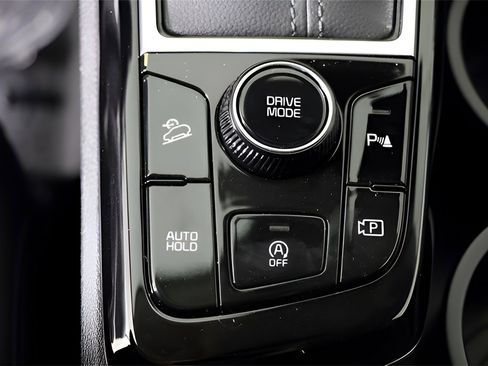 Used 2024 Kia Sportage SX image 21