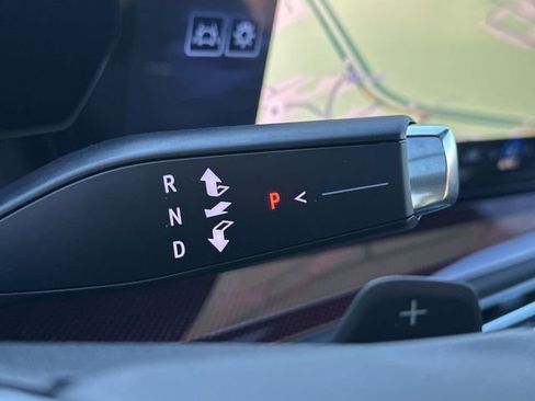 Used 2025 Chevrolet Traverse Z71 w/ Enhanced Driving Package image 16