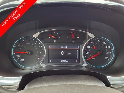 Used 2023 Chevrolet Traverse LT FWD image 33