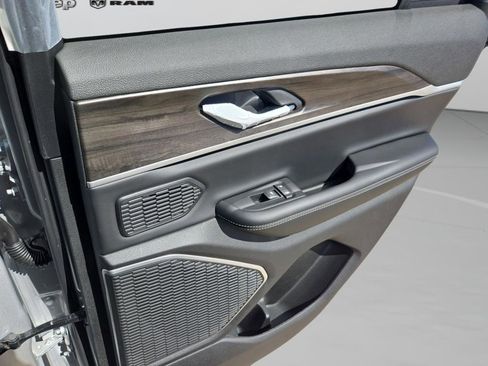 New 2026 Jeep Grand Cherokee Limited AWD/4WD image 28