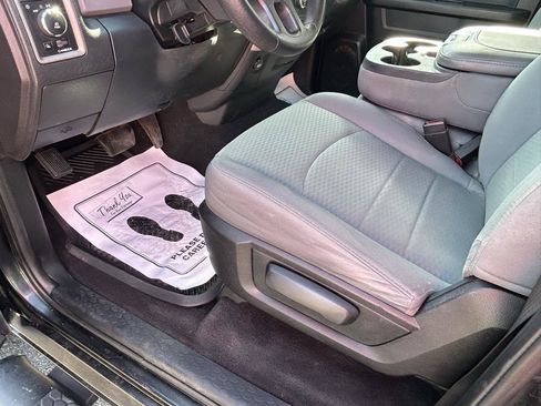 Used 2016 RAM 1500 ST w/ Popular Equipment Group AWD/4WD image 10